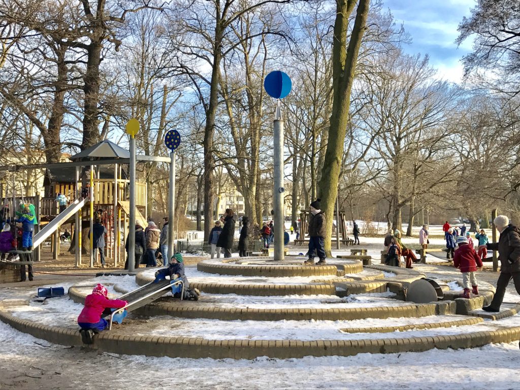 Lieblingsplätze in meiner Stadt - Teil 5: Spielplatz im Clara-Zetkin-Park